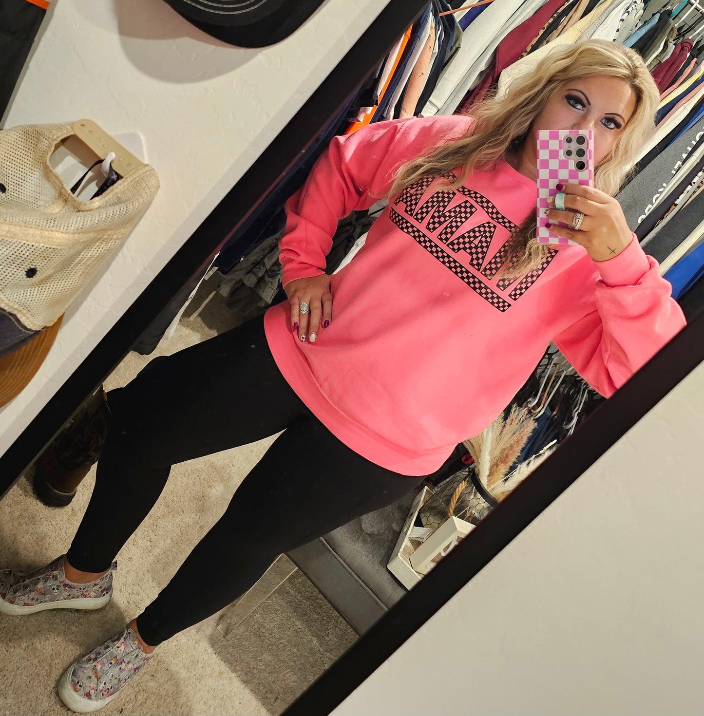 Hot Pink Mama